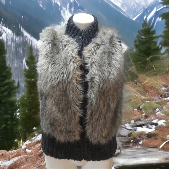 LOFT Jackets & Blazers - Ann Taylor LOFT Charcoal Gray Faux Fur Vest Size XS/S Sweater Trim Wool Blend